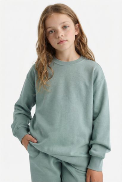 Girl Relax Fit Crew Neck Basic Sweatshirt