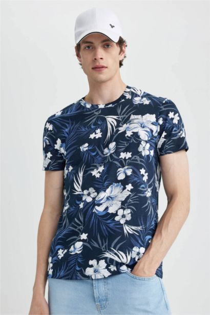 تيشيرت نص ردن سليم فيت مطبوع بياخة مستديرة