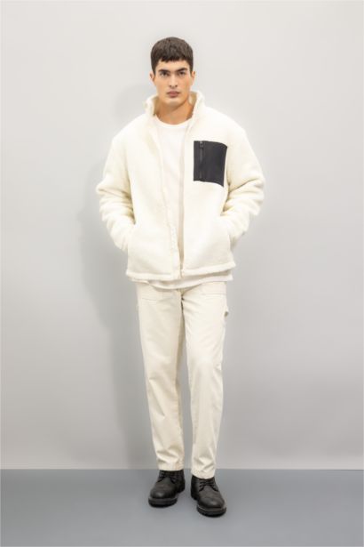 Slim Fit Dar Kesim Dik Yaka Fermuarlı Cepli Pelüş Mont