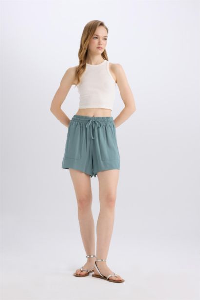 Regular Fit Regular Waist Straight Leg Crinkle Shorts