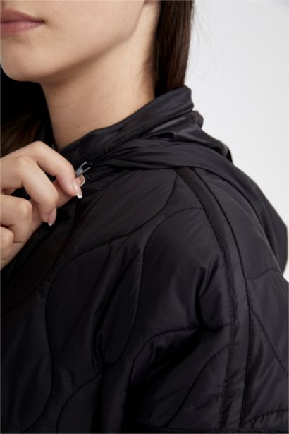 Куртка водонепроникний свободного крою для жінок