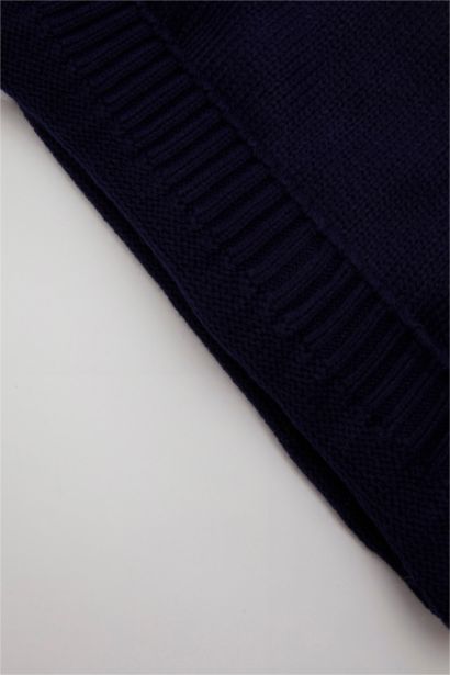 Свитер с круглым вырезом для малышей мальчиков