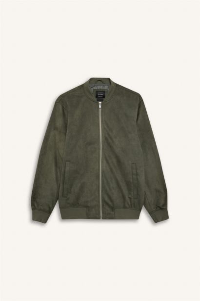 Узкое приталенное пальто из замши с воротником-стойкой и застежкой-молнией