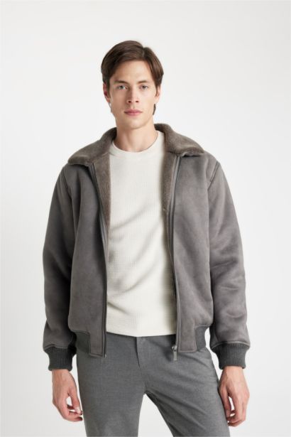 Slim Fit Dar Kesim Kürklü Polo Yaka Astarlı Fermuarlı Cepli Süet Mont