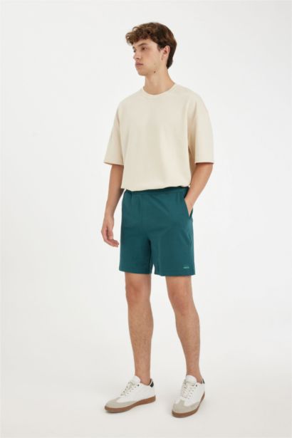 Slim Fit Super Skinny Hem Shorts