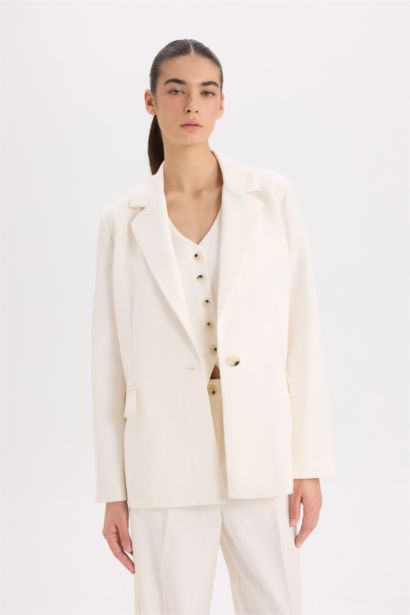 سترة بليزر اوفر سايز