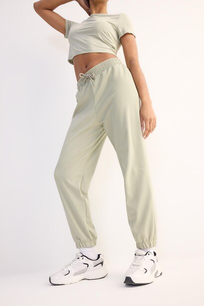 Standard Fit Trousers