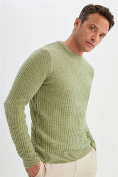 Standard Fit Crew Neck Knitwear Pullover