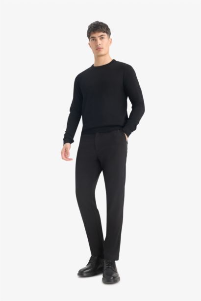 Regular Fit Crew Neck Basic Premium Knit Pullover