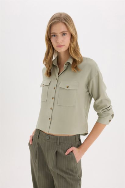 Chemise en viscose à manches longues et coupe régulière