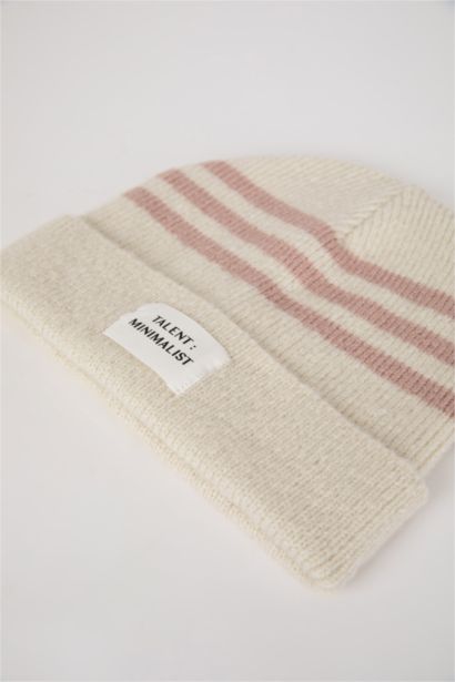 Шапка для женщин