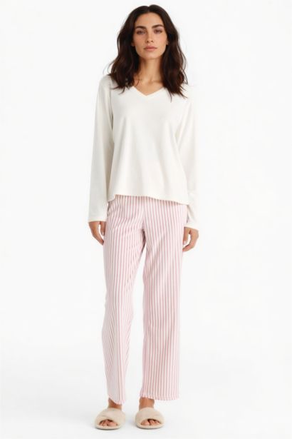 Pijama Takımı Regular Fit Uzun Kollu Velur Üst Çizgili Uzun Alt