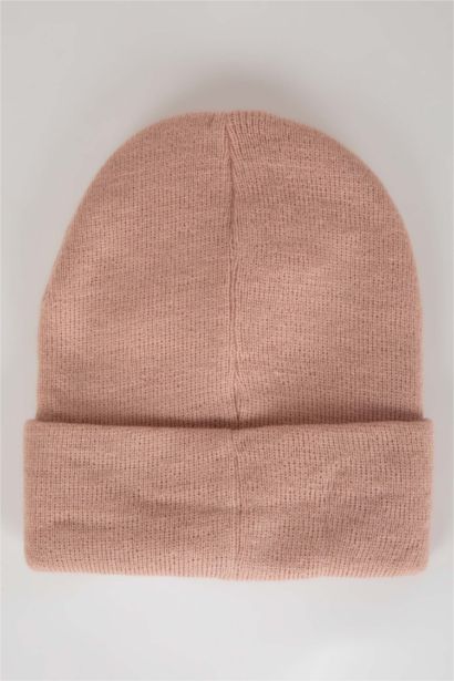 Шапка для женщин