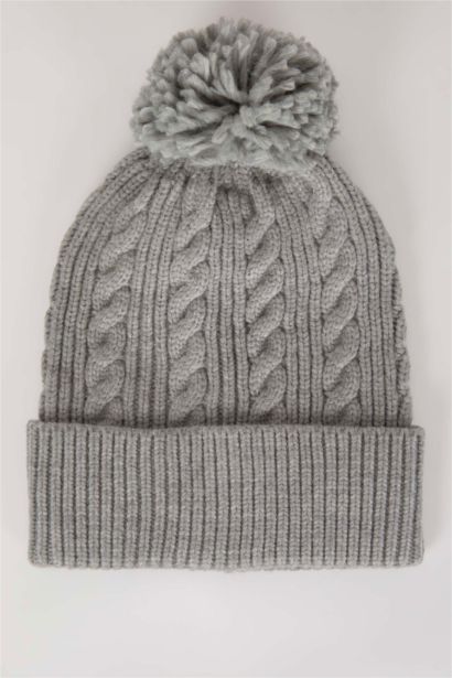 Kadın Ponponlu Triko Bere