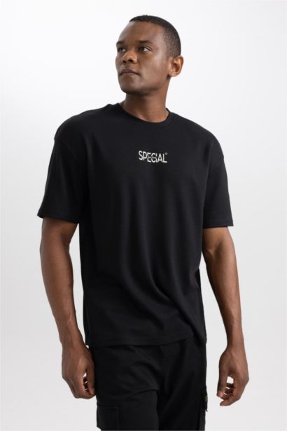 Comfort Fıt Kısa Kollu Tişört