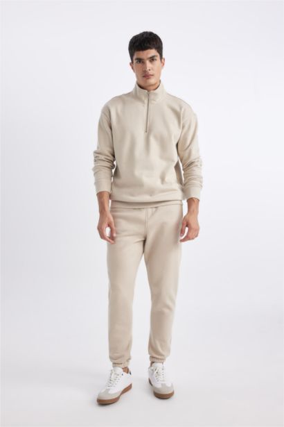 Standard Fit Rib Hem Thick Sweatshirt Fabric Trousers