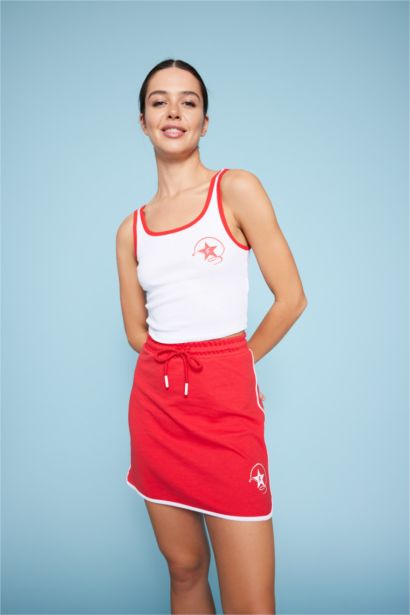 ديباردور قصير رياضي مطبوع من DeFactoFit