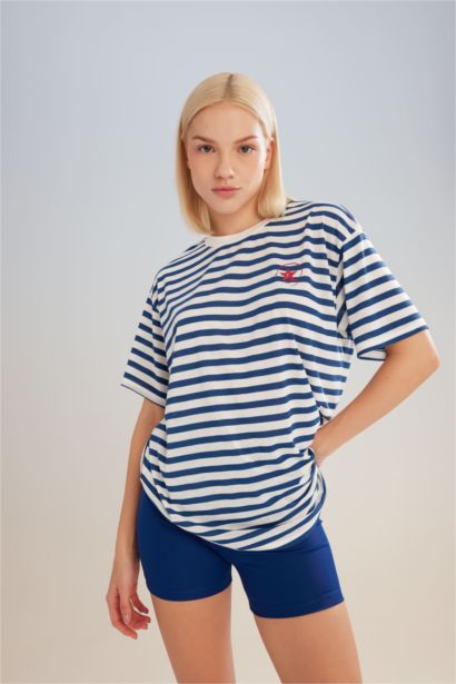 تيشيرت رياضي نص كم اوفر سايز من DeFactoFit