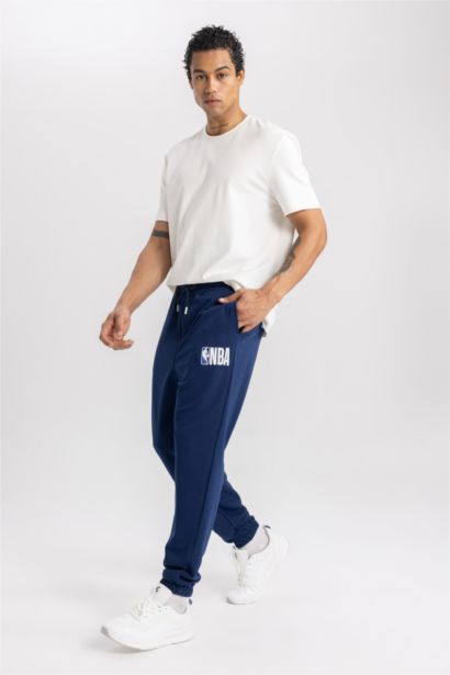 Standard Fit Jogger