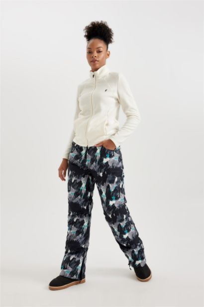 بنطلون وتر برووف قصة عادية