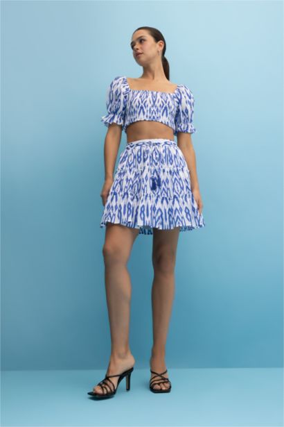 تنورة قصيرة تاي داي بخصر عادي مبطن