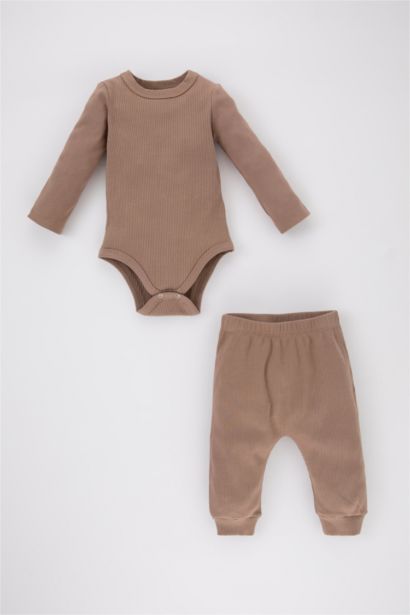 2 piece Regular Fit Crew Neck Set