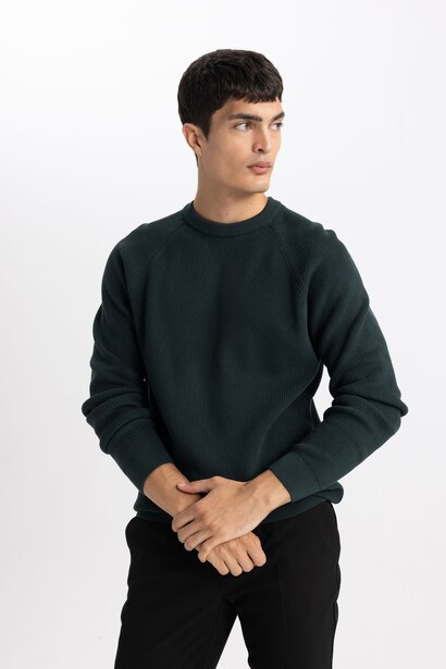 Standard Fit Knitwear Pullover