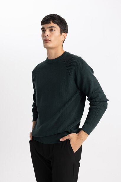 Standard Fit Knitwear Pullover