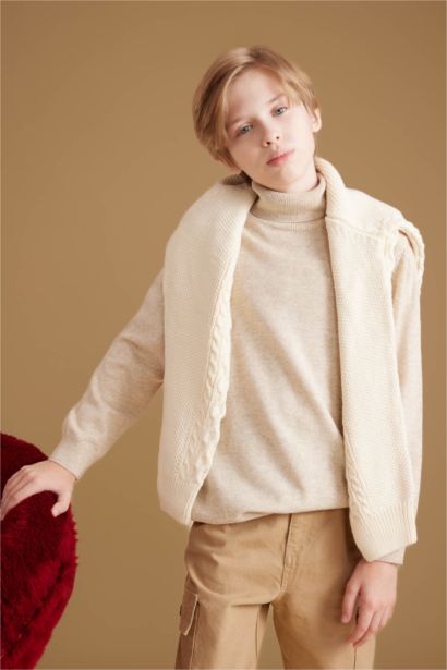 Erkek Çocuk Bej Balıkçı Yaka Basic Düz Triko Kazak