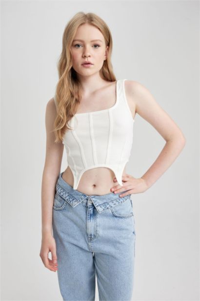 فانيلة مضلع مخصر