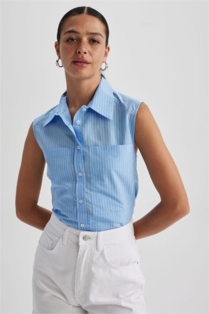 قميص مخطط بدون ردن اوفر سايز