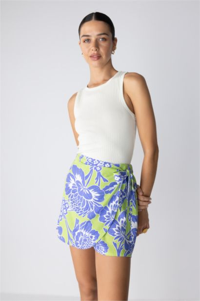 كروب توب مضلع سليم فيت بياقة مستديرة