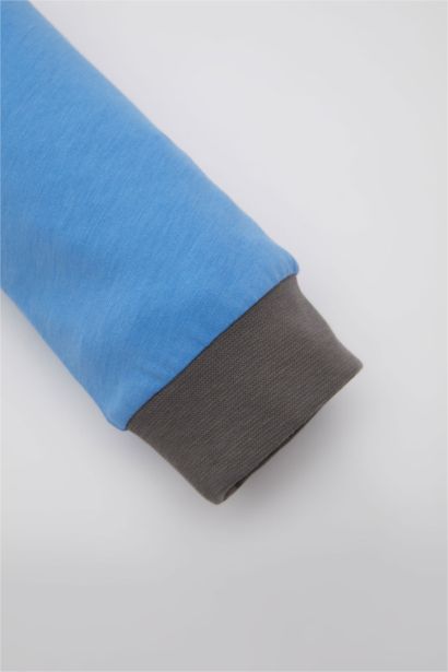 سيت بيجاما ولادي ممشط بطبعة سيارة - قطعتين