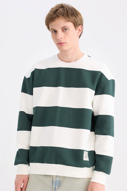 Boxy Fit Sweatshirt