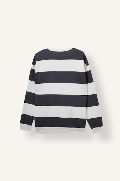 Boxy Fit Sweatshirt