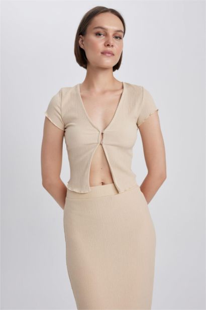 v жаға кресс матасы Қысқа жеңді футболка