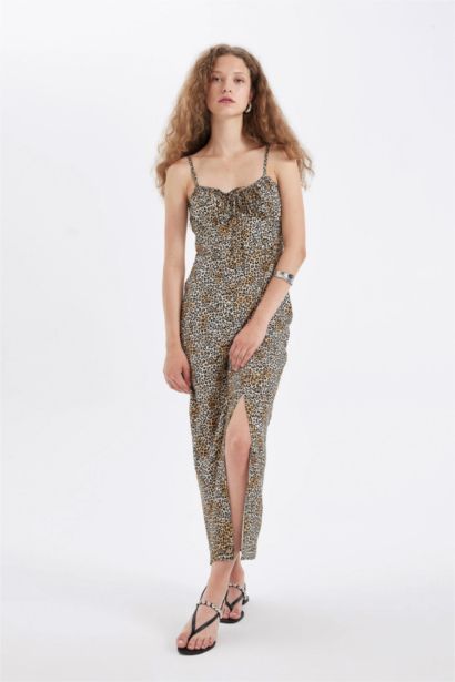 Robe Tissée À Manches Courtes en Viscose Motif Animalier col Coeur