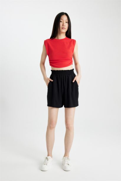 Slim Fit Dar Kesim Bisiklet Yaka Basic Düz Kolsuz Kırmızı Tişört