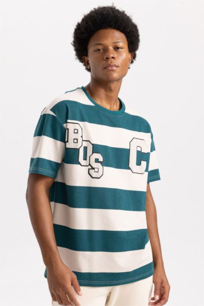 Standart Fit Normal Kesim Bisiklet Yaka Baskılı Kısa Kollu Tişört