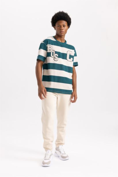 Standart Fit Normal Kesim Bisiklet Yaka Baskılı Kısa Kollu Tişört