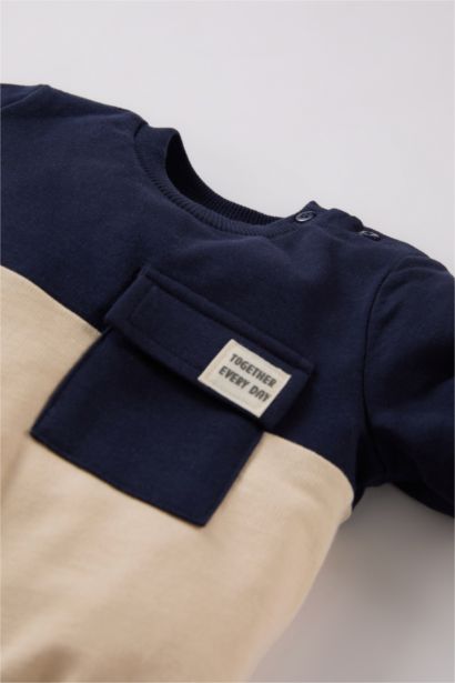 Sweatshirt à col rond avec blocs de couleurs pour bébé garçon