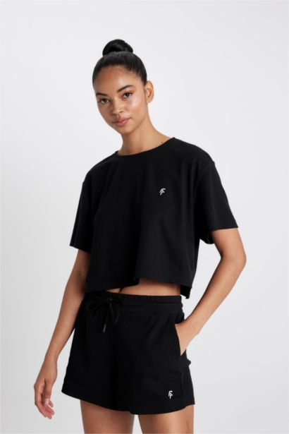 DeFactoFit Crew Neck Sports Crop T-Shirt