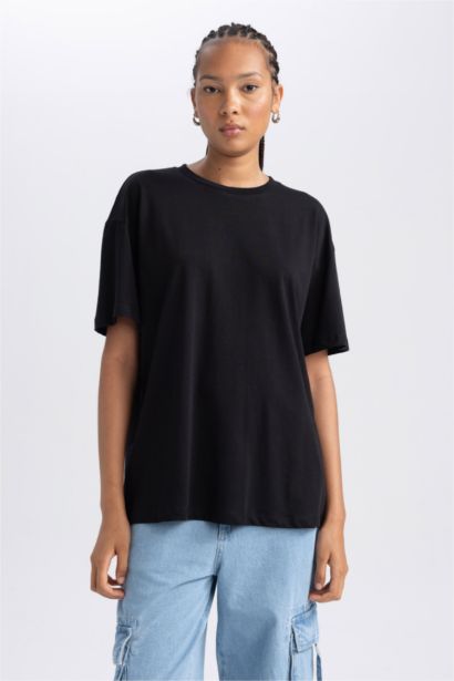 Oversize Fit Crew Neck Short Sleeve T-Shirt
