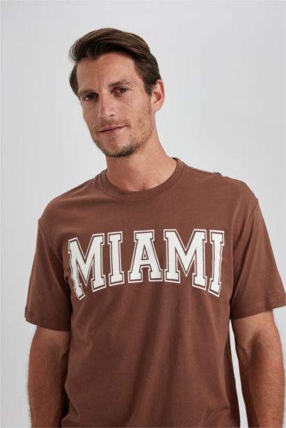 Regular Fit Crew Neck Short Sleeve T-Shirt