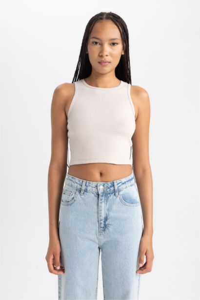 Fıtted Halter Yaka Atlet