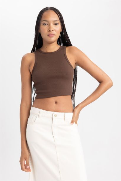 Fıtted Halter Yaka Atlet