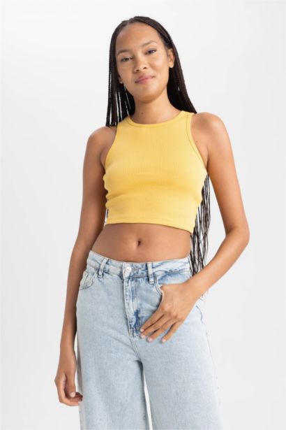 Fıtted Halter Yaka Atlet