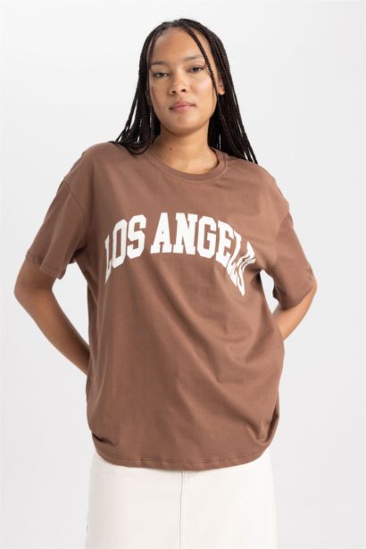 Oversıze Bisiklet Yaka Kısa Kollu Tişört