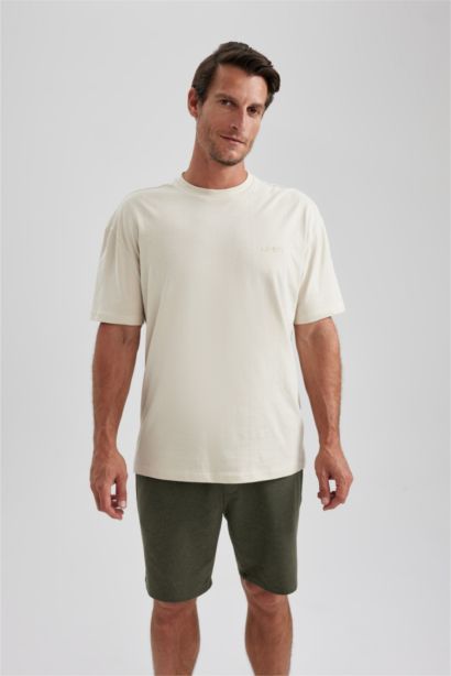 Oversize Fit Crew Neck Short Sleeve T-Shirt