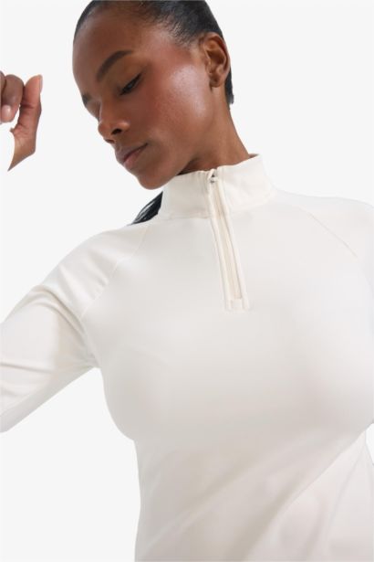 T-Shirt À Manches Longues En Tricot Coupe standard